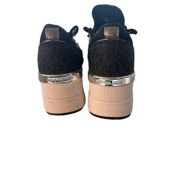 Michael Kors Georgie Wedge Black And Silver Logo With Mesh Top. Size 7 - Picture 4 of 6